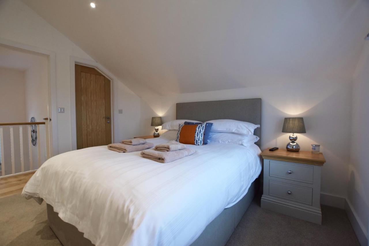 Halcyon - Contemporary 4 Bed Holiday Home In Salcombe - Sleeps 8 Εξωτερικό φωτογραφία